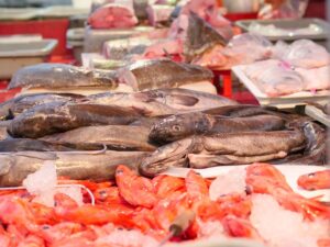 El próspero mercado de pescado de George Sarris